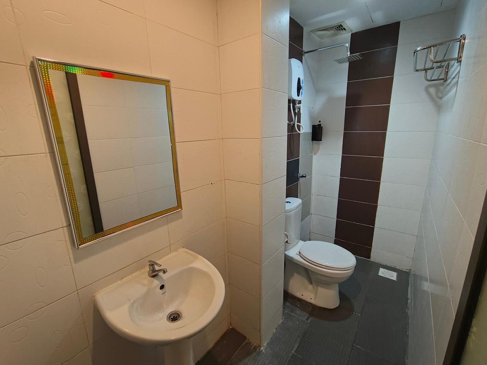 Bangi Business Hotel Bandar Baru Bangi Екстер'єр фото