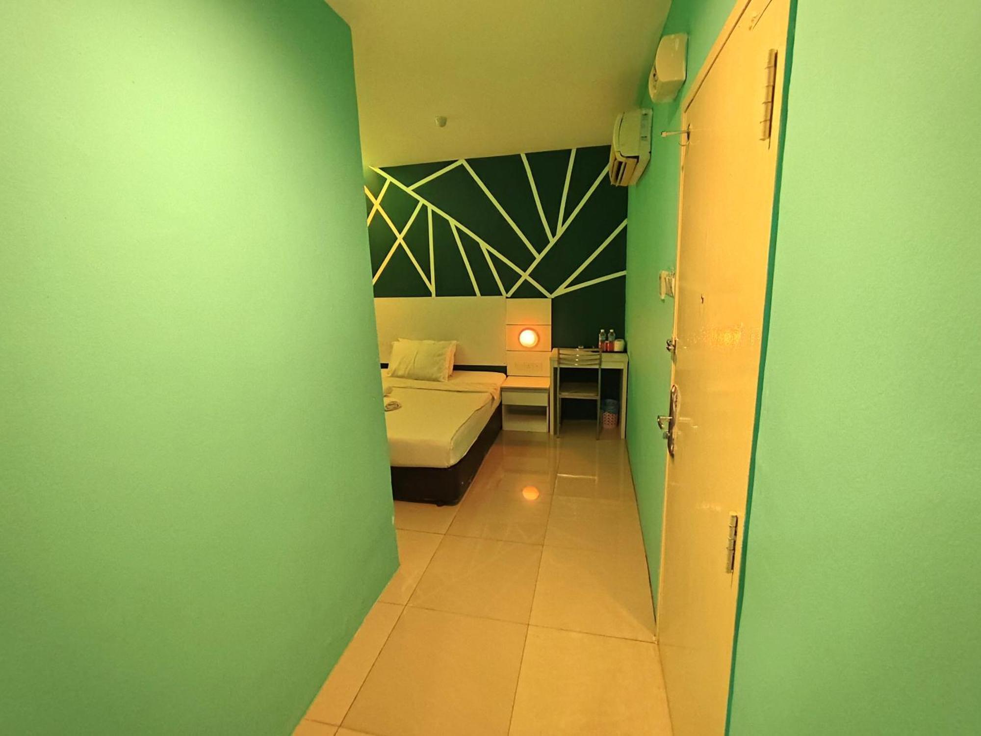 Bangi Business Hotel Bandar Baru Bangi Екстер'єр фото