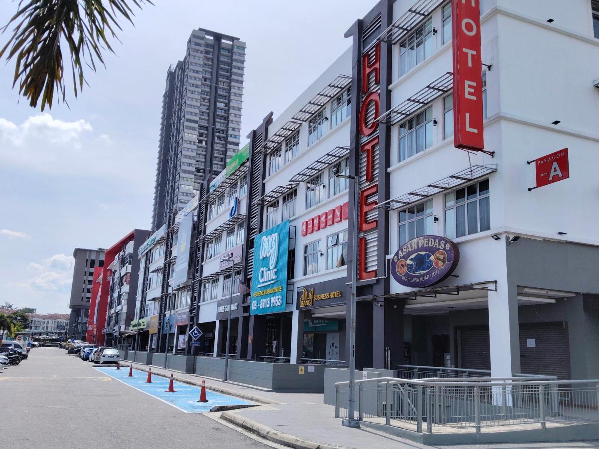Bangi Business Hotel Bandar Baru Bangi Екстер'єр фото